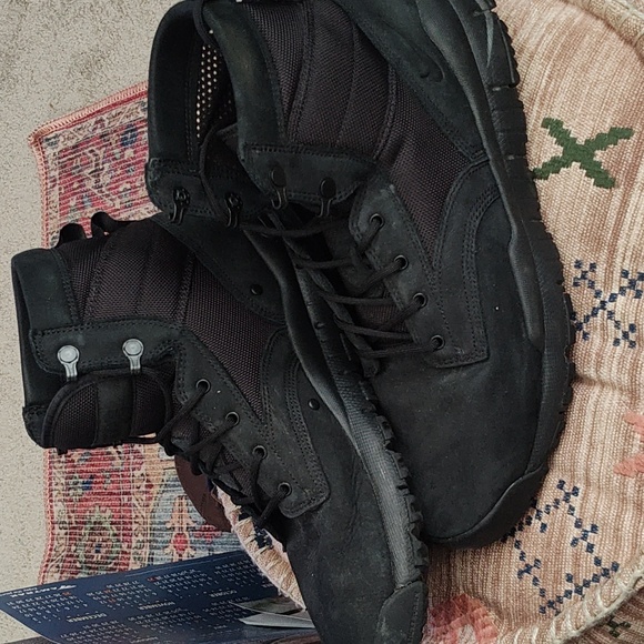 Sz 11.5 Nike obsidian boots - Picture 2 of 4